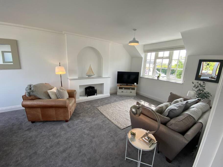 Country Cottage With Private Garden Close To Beach St Mary Luaran gambar